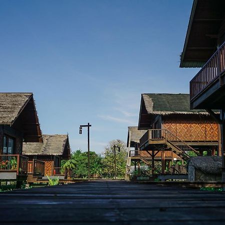 The Gemalai Village Pantai Cenang  Exterior photo