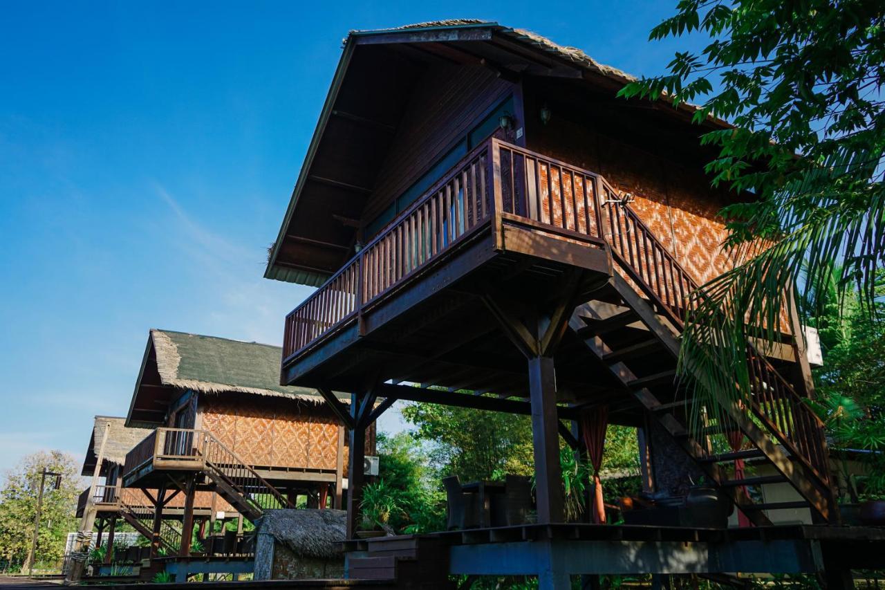 The Gemalai Village Pantai Cenang  Exterior photo