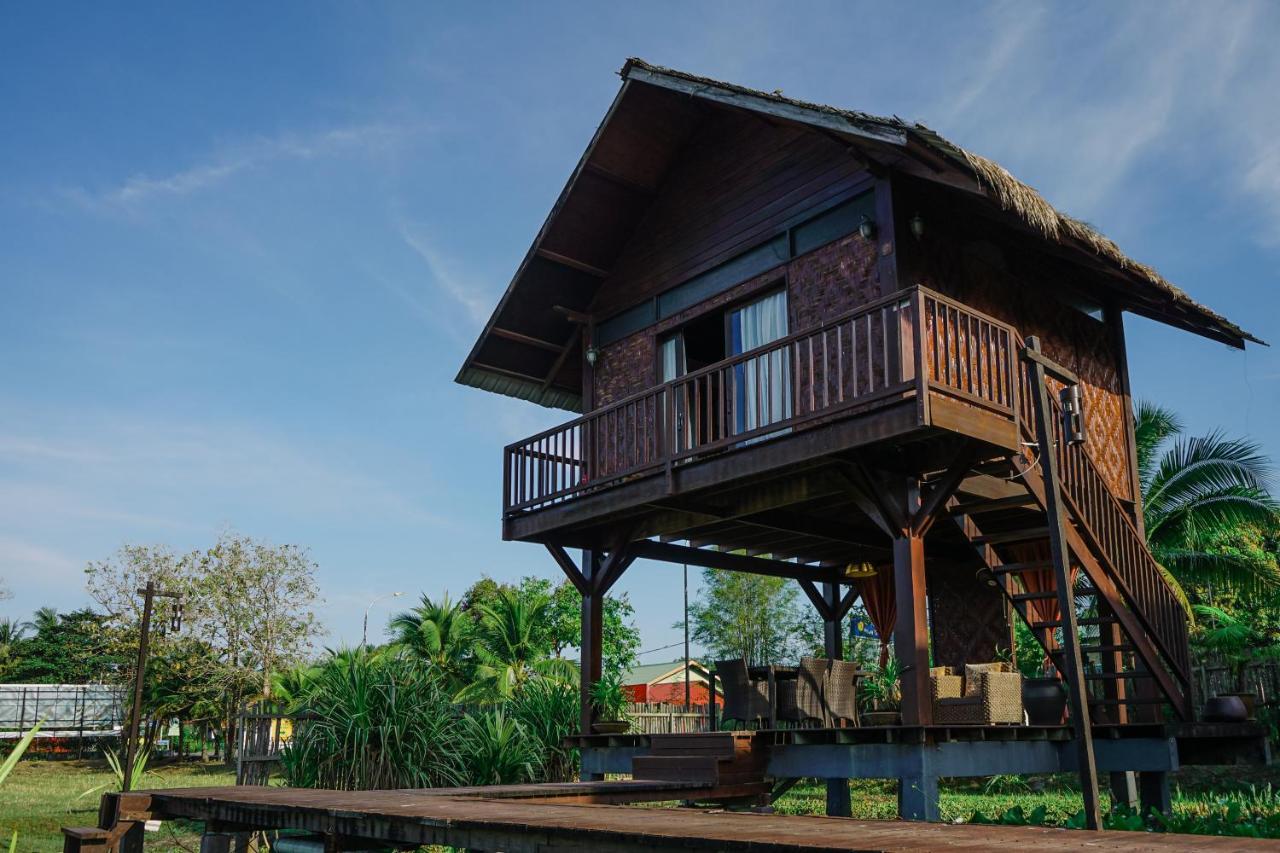 The Gemalai Village Pantai Cenang  Exterior photo