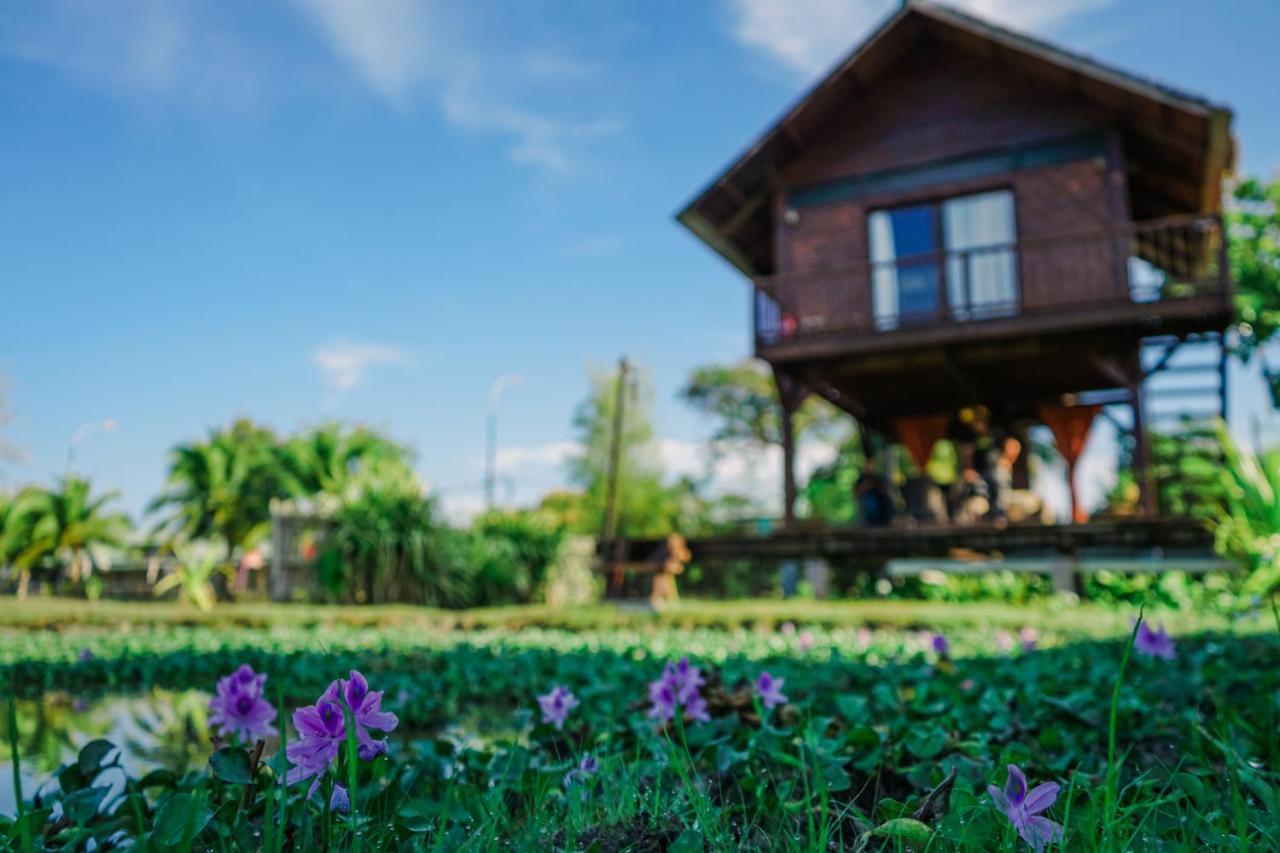 The Gemalai Village Pantai Cenang  Exterior photo