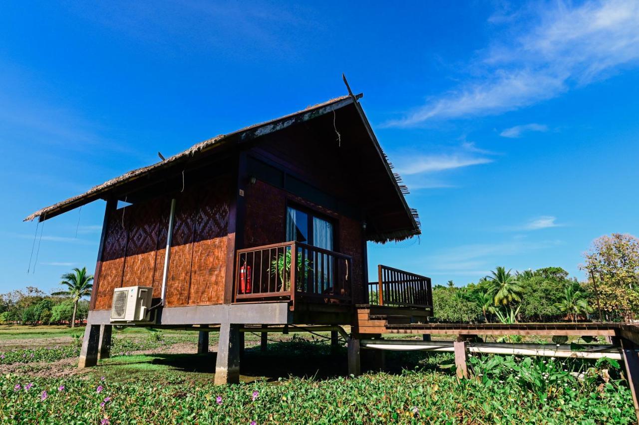 The Gemalai Village Pantai Cenang  Exterior photo