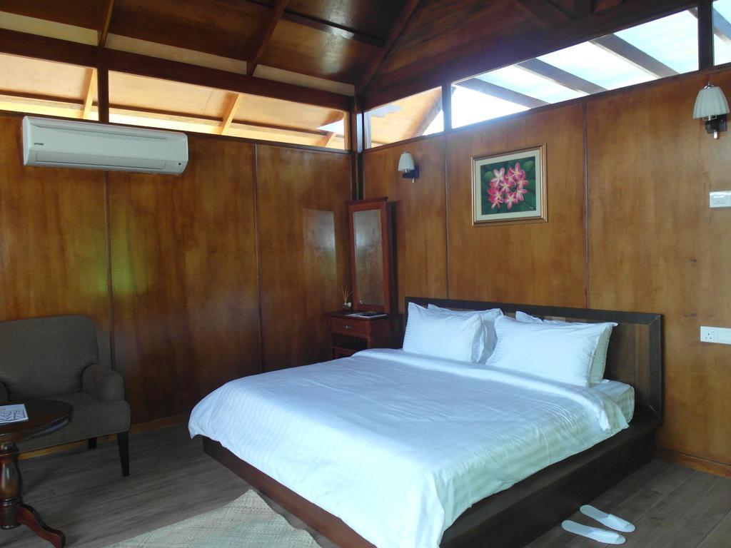 The Gemalai Village Pantai Cenang  Exterior photo